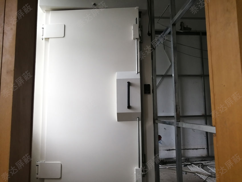 刀插式屏蔽門(mén)廠(chǎng)家直銷(xiāo)_防輻射平開(kāi)電動(dòng)屏蔽門(mén)-高性能穩定